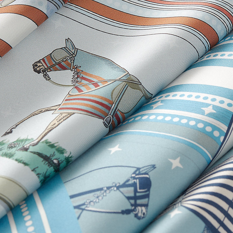 【HERMES】エルメス Doubleface-Seidentuch 90 バンダナ Guepards Bandana double face scarf 90 | Hermès USA